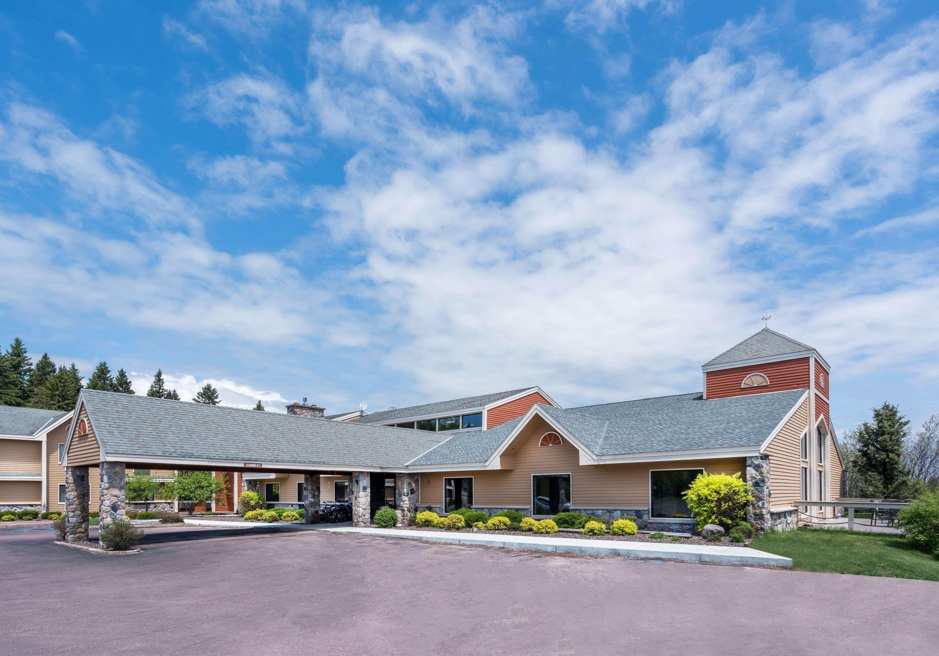 Americinn By Wyndham Tofte Near Lake Superior Екстер'єр фото